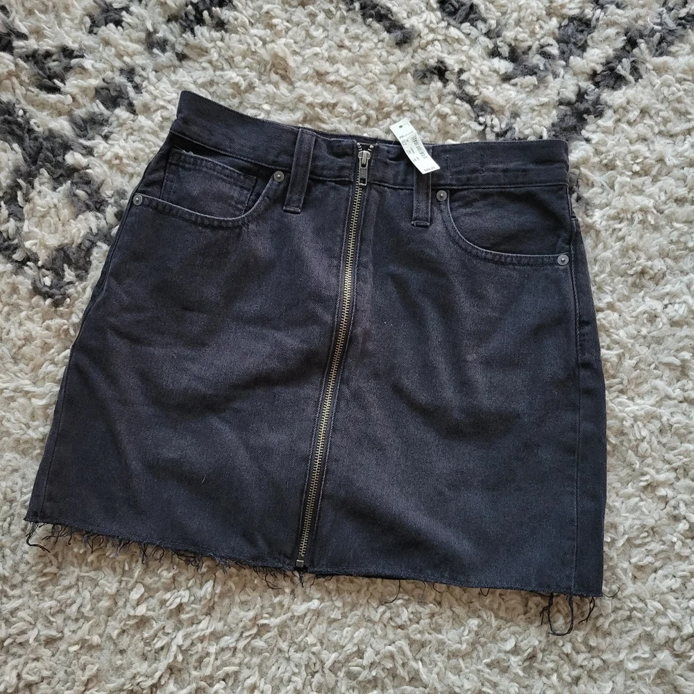 Madewell black Denim jean mini skirt rigid a lin frayed zipper 26 - Picture 1 of 4
